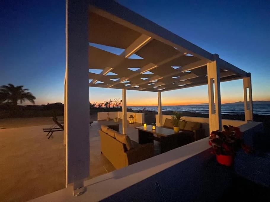 Soroni Lambou Beach Sunset מראה חיצוני תמונה